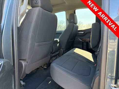 Used 2020 GMC Sierra 1500 SLE w/ SLE Value Package image 9