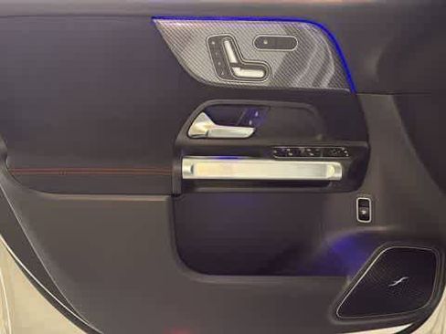 Used 2026 Mercedes-Benz GLB 35 AMG 4MATIC image 15