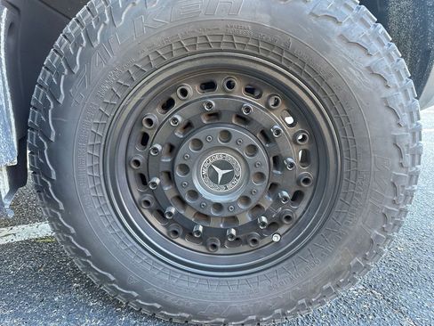 Used 2022 Mercedes-Benz Sprinter 2500 image 19