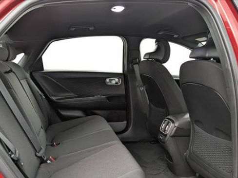 Used 2024 Hyundai Ioniq 6 SE RWD image 18
