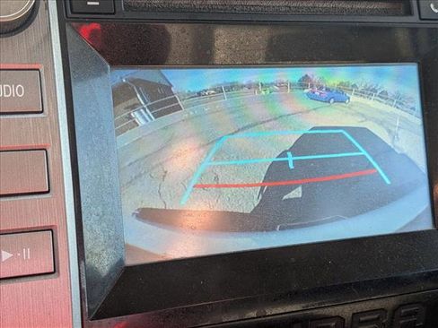 Used 2017 Toyota Tundra SR image 14