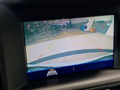 Used 2021 GMC Terrain SLE FWD image 15