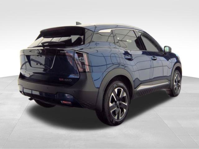 Used 2026 Nissan Kicks SR AWD/4WD image 8