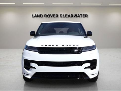 New 2026 Land Rover Range Rover Sport Dynamic SE AWD/4WD image 8