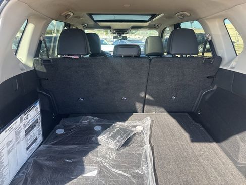 Certified 2023 Nissan Rogue SV w/ SV Premium B Package image 31