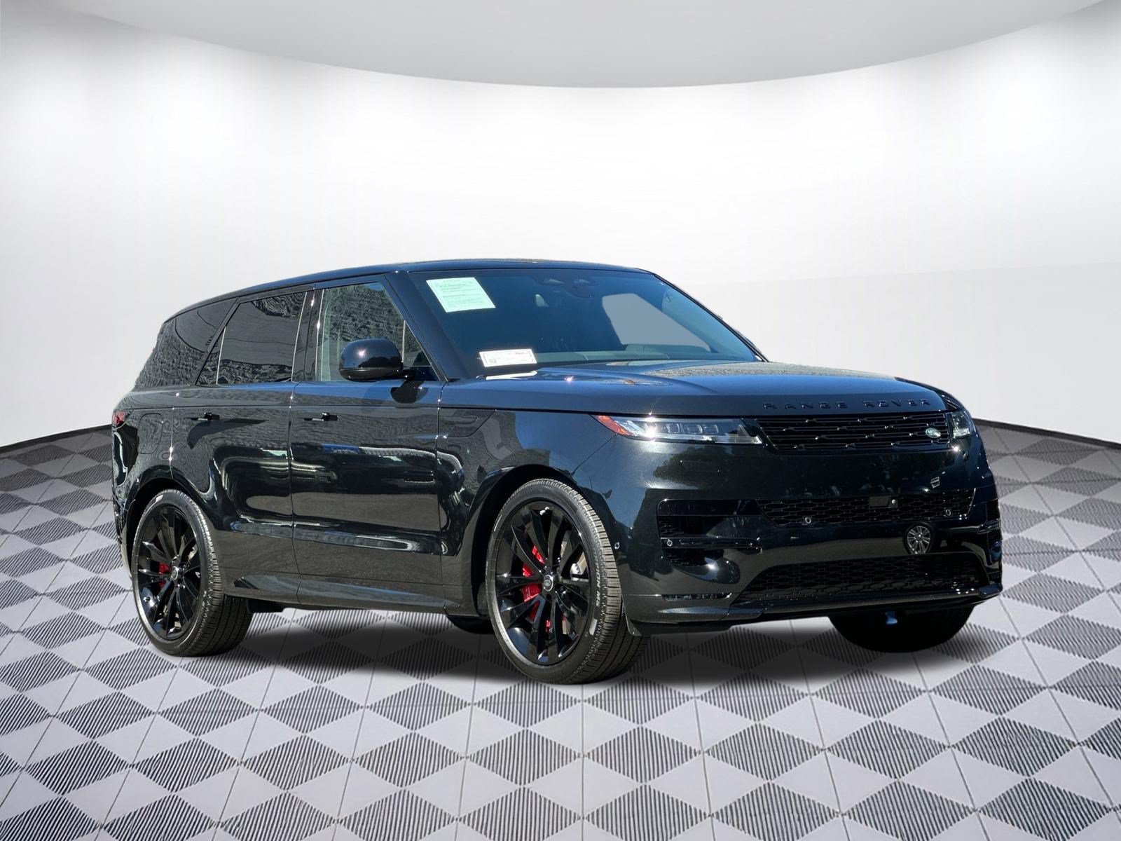 Used 2025 Land Rover Range Rover Sport Dynamic SE AWD/4WD image 6