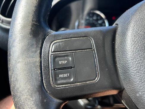 Used 2012 Jeep Wrangler Unlimited Sport AWD/4WD image 15
