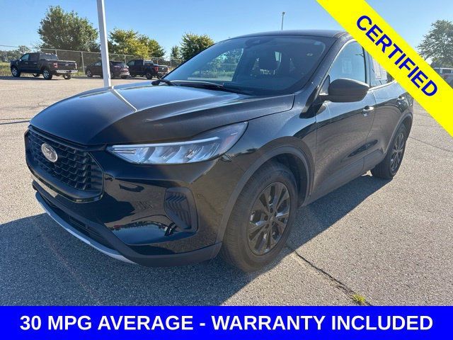 Certified 2025 Ford Escape Active FWD image 2