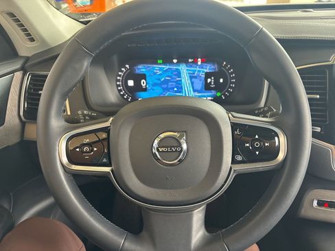 Used 2024 Volvo XC90 B6 Ultimate w/ Protection Package Premier AWD/4WD image 25