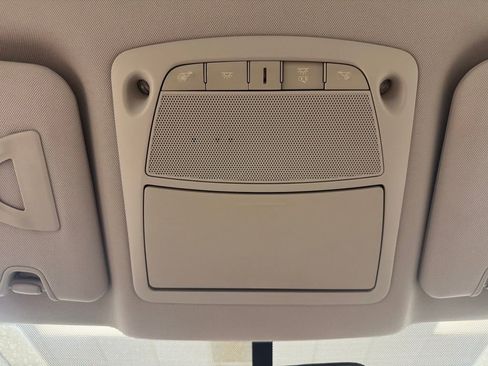 Used 2016 Nissan Rogue S FWD image 44