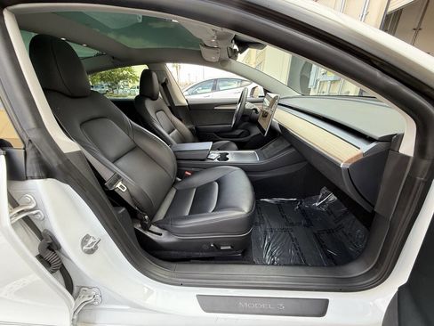 Used 2023 Tesla Model 3 Standard Range RWD image 27