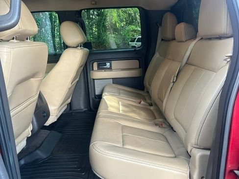 Used 2014 Ford F150 XLT w/ Equipment Group 302A Luxury AWD/4WD image 23
