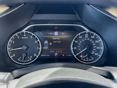 Used 2024 Nissan Murano SL FWD image 12