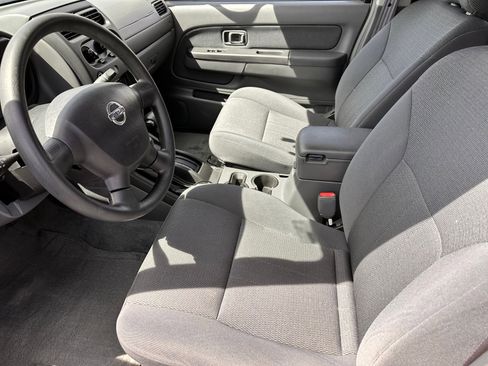 Used 2003 Nissan Frontier XE w/ XE Pwr Pkg image 5