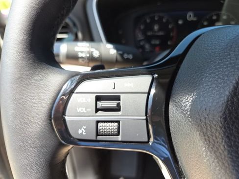 Certified 2023 Honda Pilot Elite image 36