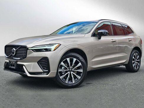 New 2025 Volvo XC60 B5 Core w/ Protection Package Premier image 3
