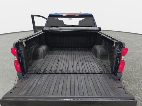 Used 2021 Chevrolet Silverado 1500 LT AWD/4WD image 34