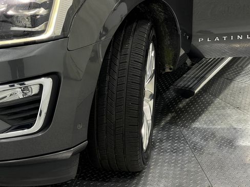 Used 2019 Ford Expedition Max Platinum AWD/4WD image 38