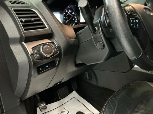 Used 2018 Ford Explorer Sport w/ Equipment Group 401A image 24
