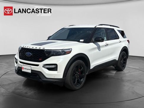 Used 2020 Ford Explorer ST w/ ST Street Pack AWD/4WD image 3