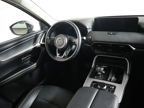 Certified 2025 MAZDA CX-70 Plug-In Hybrid w/ Premium Pkg image 15