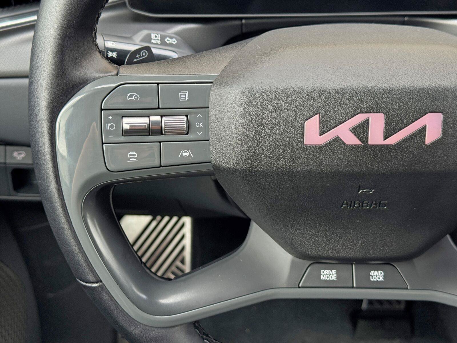 Used 2024 Kia EV9 GT-Line AWD/4WD image 23