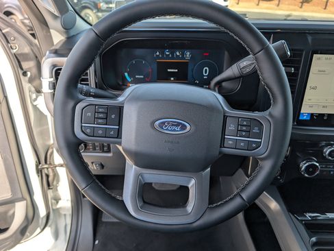 New 2026 Ford F250 Lariat w/ Chrome Package image 21