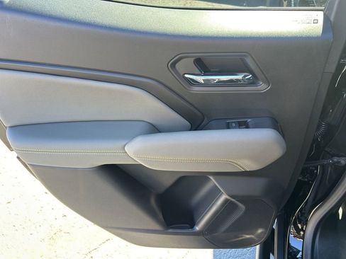 New 2026 Chevrolet Colorado ZR2 w/ ZR2 Bison Edition image 42