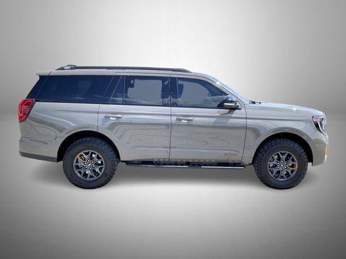 Used 2026 Ford Expedition Tremor AWD/4WD image 4