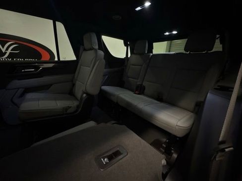 New 2026 GMC Yukon Elevation w/ LPO, Elevation Black Package RWD image 12