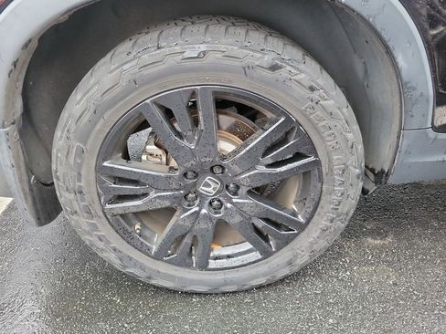Used 2021 Honda Passport Sport image 12