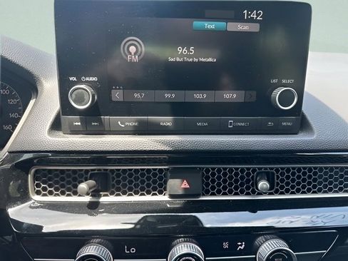 Used 2022 Honda Civic Sport image 19