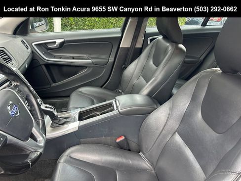 Used 2016 Volvo V60 T5 Premier FWD image 9