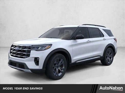 New 2025 Ford Explorer Active w/ Active Comfort Package image 1