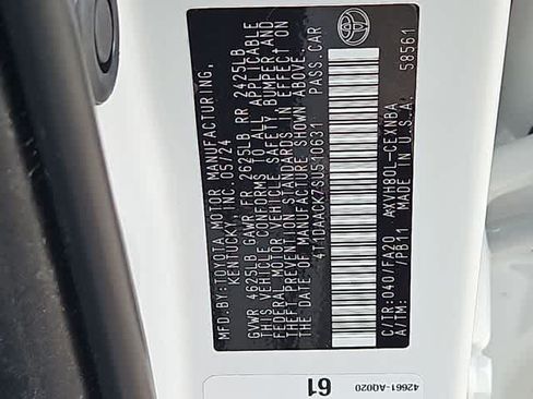 Certified 2025 Toyota Camry LE FWD image 29