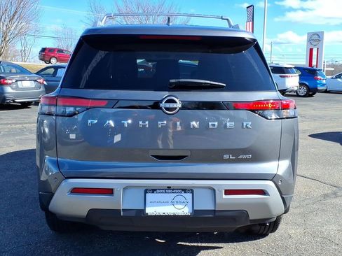 Certified 2023 Nissan Pathfinder SL image 30