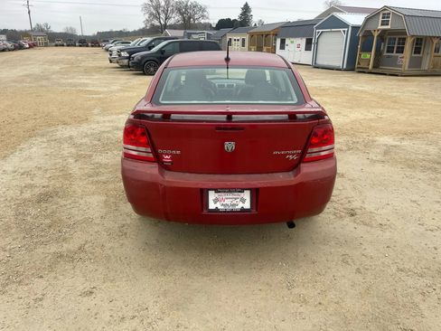 Used 2010 Dodge Avenger R/T image 3