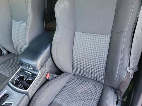 Used 2022 Dodge Charger R/T image 5