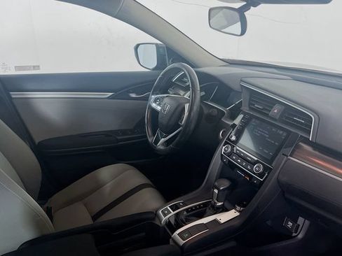 Used 2020 Honda Civic EX image 8