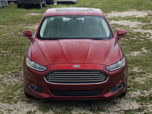 Used 2013 Ford Fusion SE FWD image 17