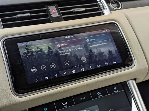 Used 2020 Land Rover Range Rover Sport HSE image 36