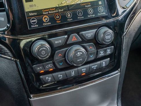 Used 2020 Jeep Grand Cherokee High Altitude image 29