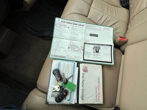 Used 1999 Dodge Ram 2500 Truck 2WD Quad Cab image 24