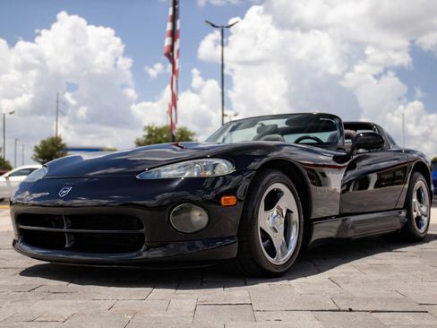 Used 1994 Dodge Viper RT/10 RWD image 8
