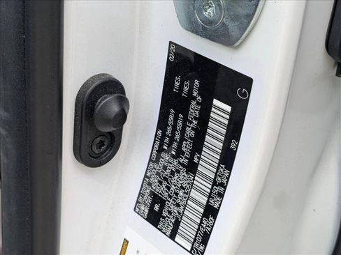 Used 2020 Lexus GX 460 Premium image 26