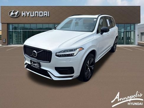 Used 2023 Volvo XC90 T8 Plus w/ Protection Package AWD/4WD image 1