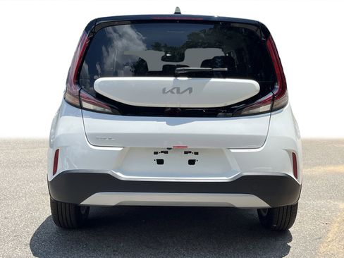 New 2025 Kia Soul LX w/ LX Technology Package image 21