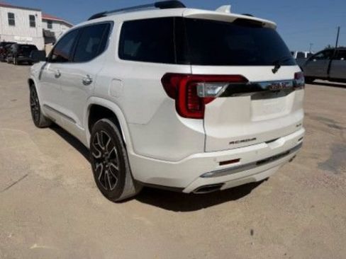 Used 2022 GMC Acadia Denali w/ Denali Ultimate Package AWD/4WD image 14