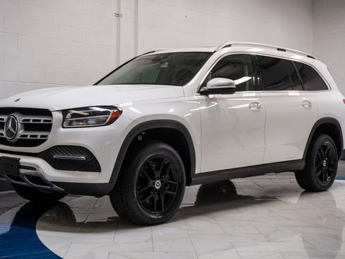 Used 2020 Mercedes-Benz GLS 450 4MATIC image 4