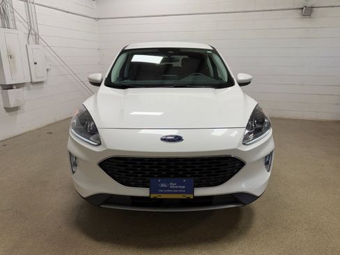 Certified 2022 Ford Escape SEL w/ Technology Package AWD/4WD image 22